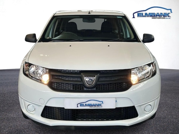 Used Dacia Sandero 2015 for sale - 76274054: Photo 4