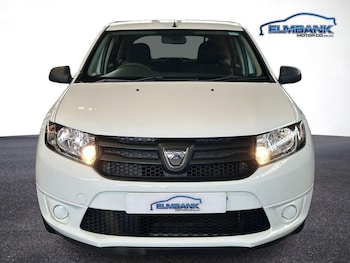 Used Dacia Sandero 2015 for sale - 76274054: Photo 4