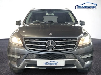 Used Mercedes-Benz M Class 2013 for sale - 76385883: Photo