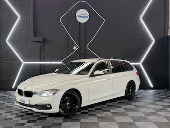 Used BMW 3 Series 2015 for sale - 79494324: Photo
