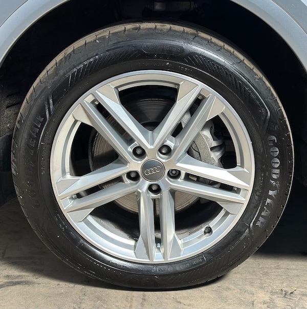 Used Audi Q5 2019 for sale - 76185270: Photo 29