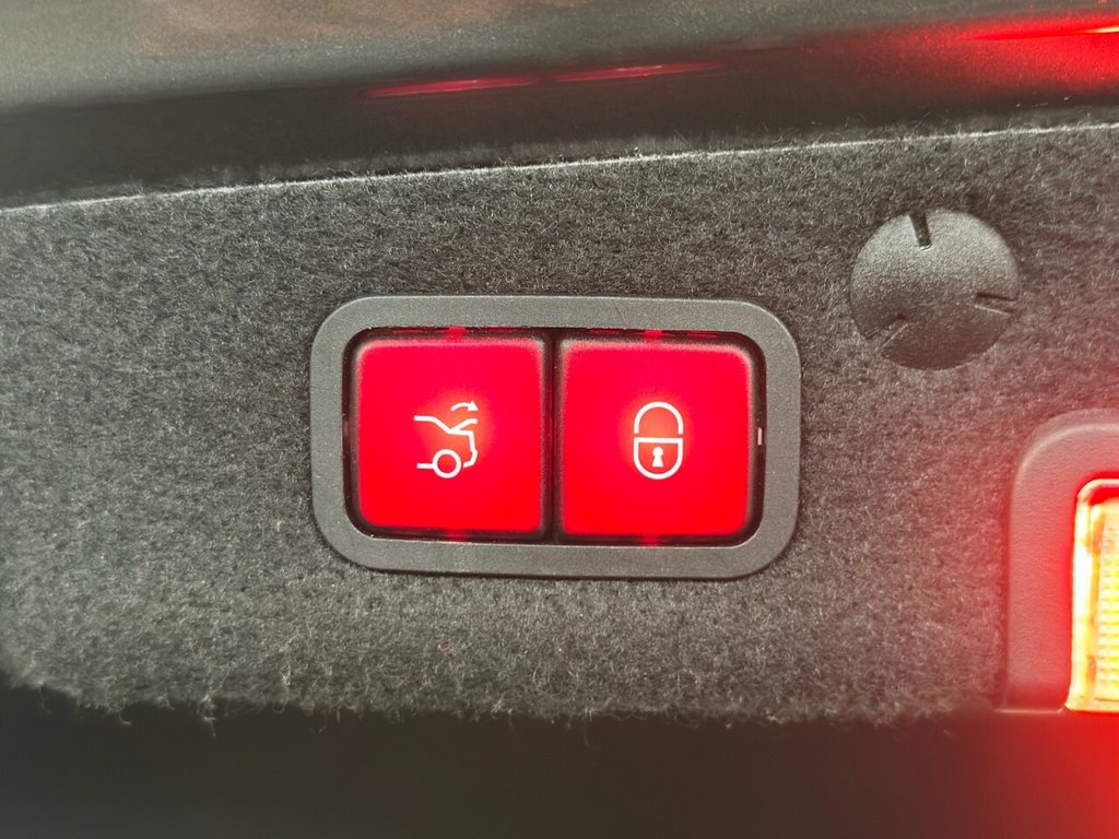 Used Mercedes-Benz C Class 2017 for sale - 76768575: Photo 20