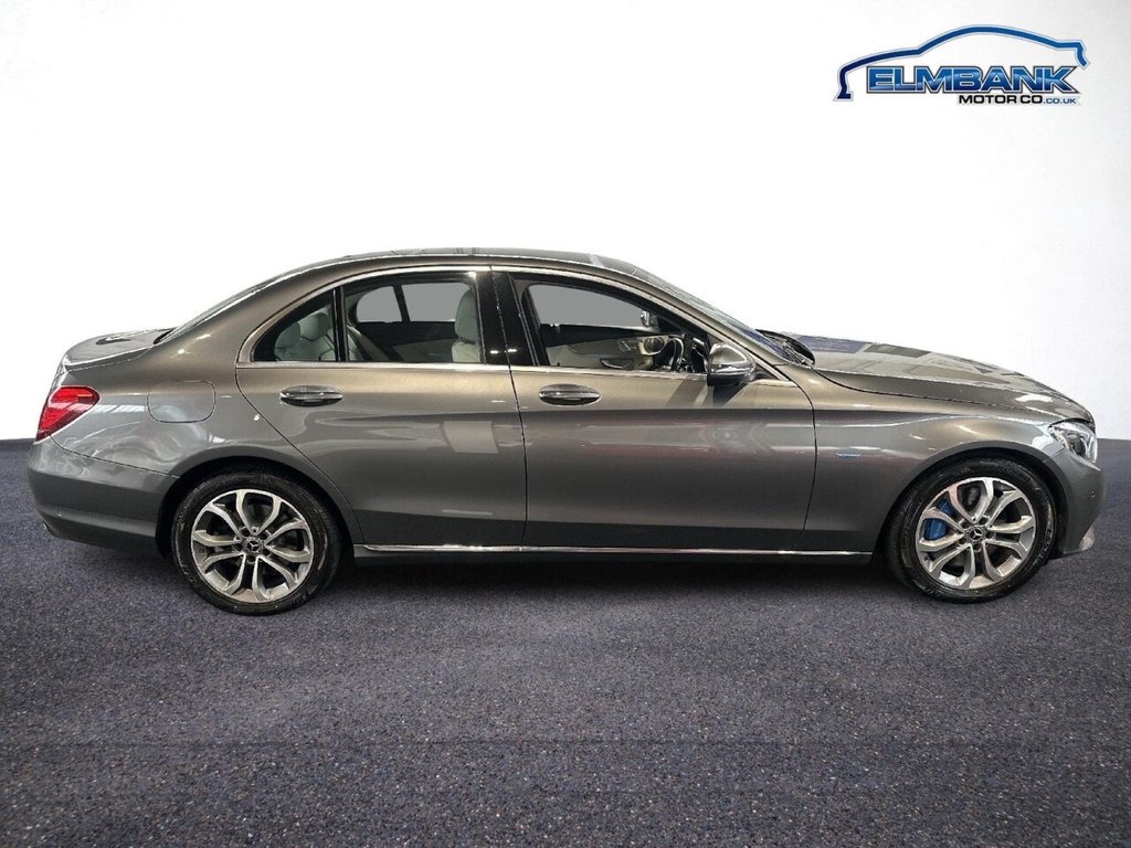 Used Mercedes-Benz C Class 2017 for sale - 76768575: Photo 3