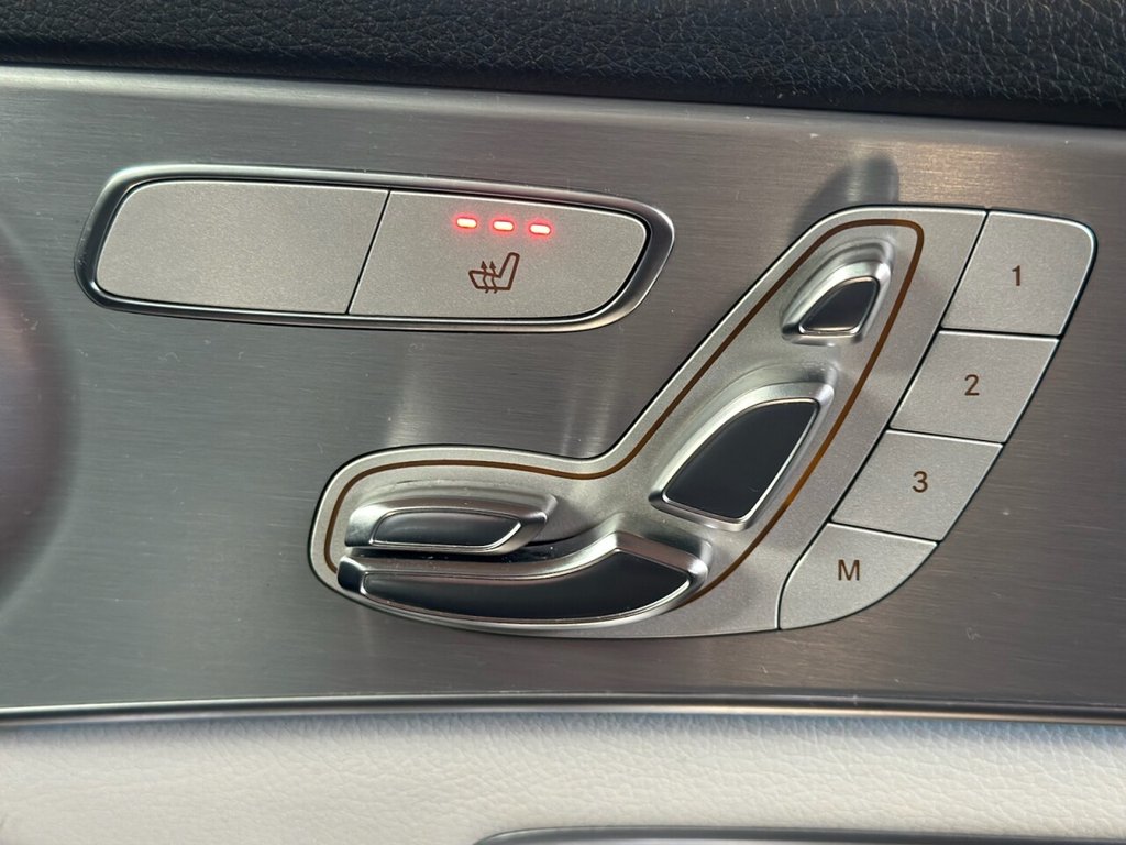 Used Mercedes-Benz C Class 2017 for sale - 76768575: Photo 32