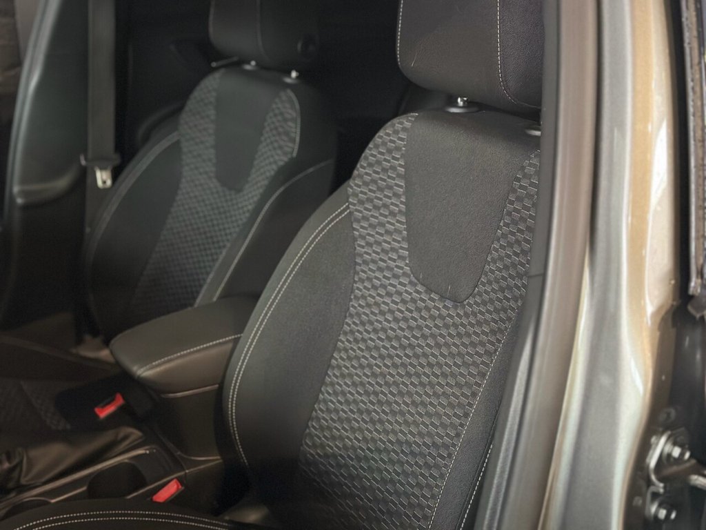 Used Vauxhall Astra 2017 for sale - 77341403: Photo 27