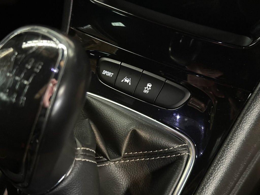 Used Vauxhall Astra 2017 for sale - 77341403: Photo 33