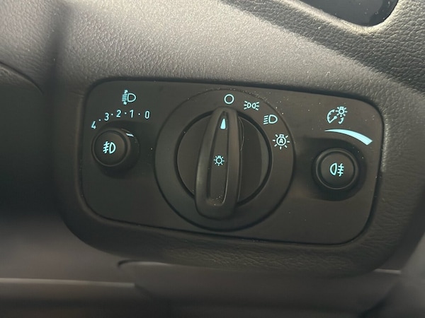 Used Ford C-Max 2017 for sale - 75630338: Photo 38