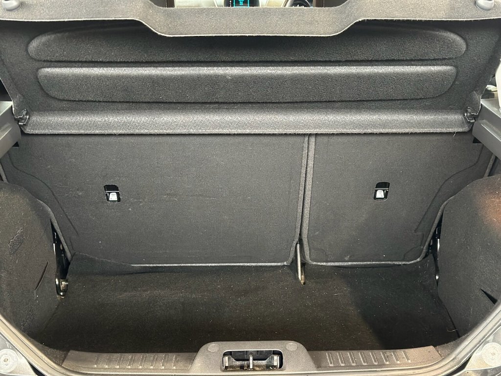 Used Ford Fiesta 2015 for sale - 76604476: Photo 21