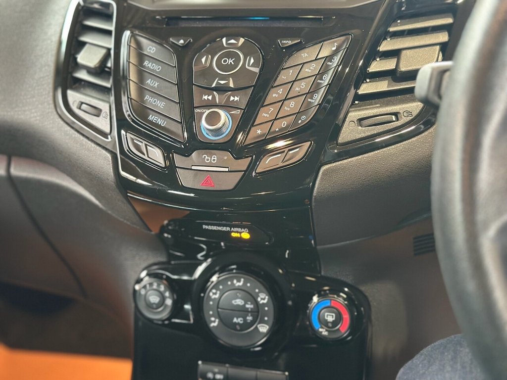 Used Ford Fiesta 2015 for sale - 76604476: Photo 24