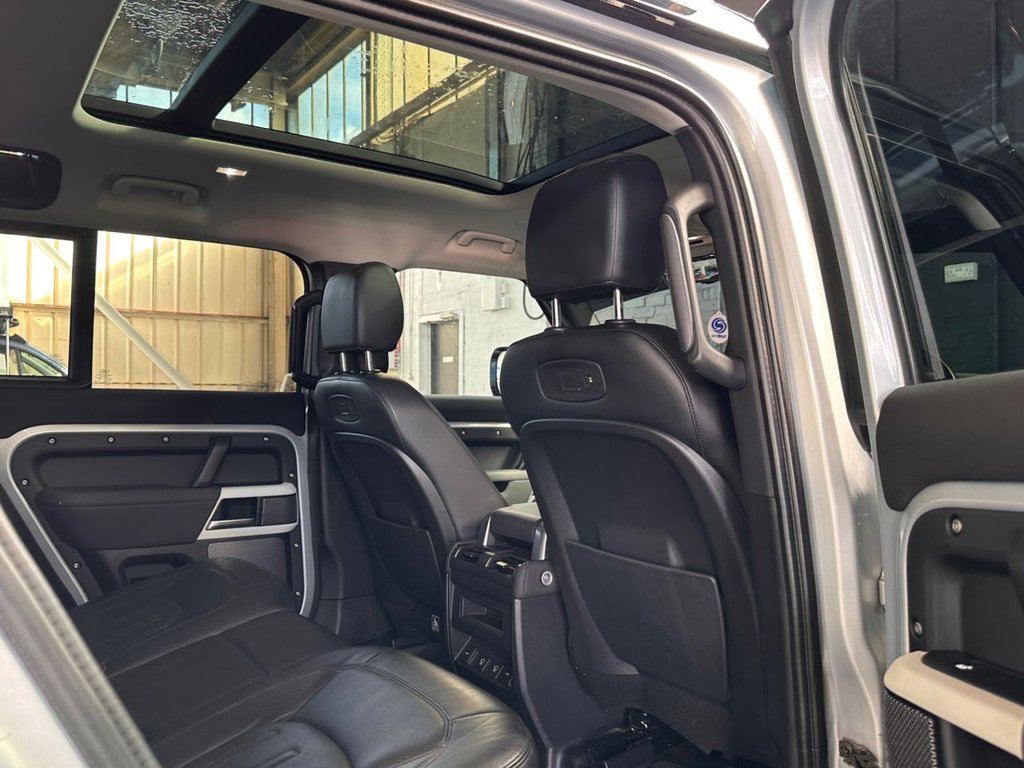 Used Land Rover Defender 2021 for sale - 77806624: Photo 17