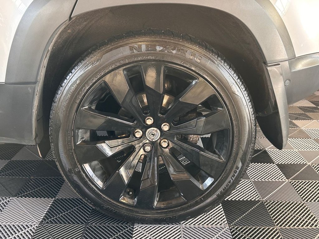 Used Land Rover Defender 2021 for sale - 77806624: Photo 23