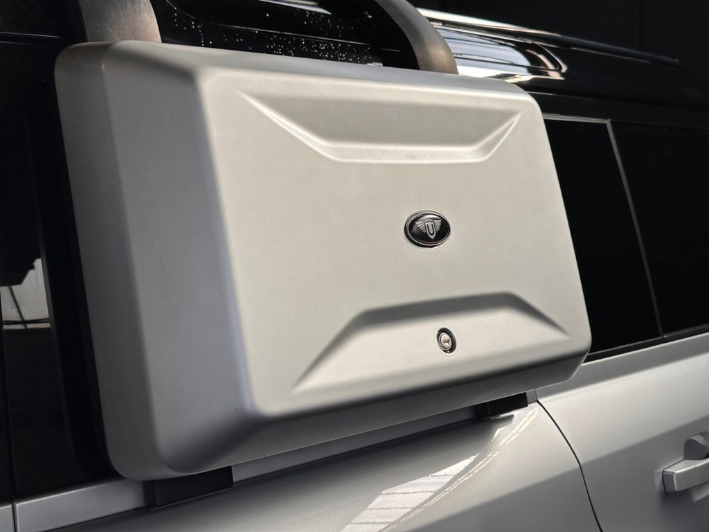 Used Land Rover Defender 2021 for sale - 77806624: Photo 26