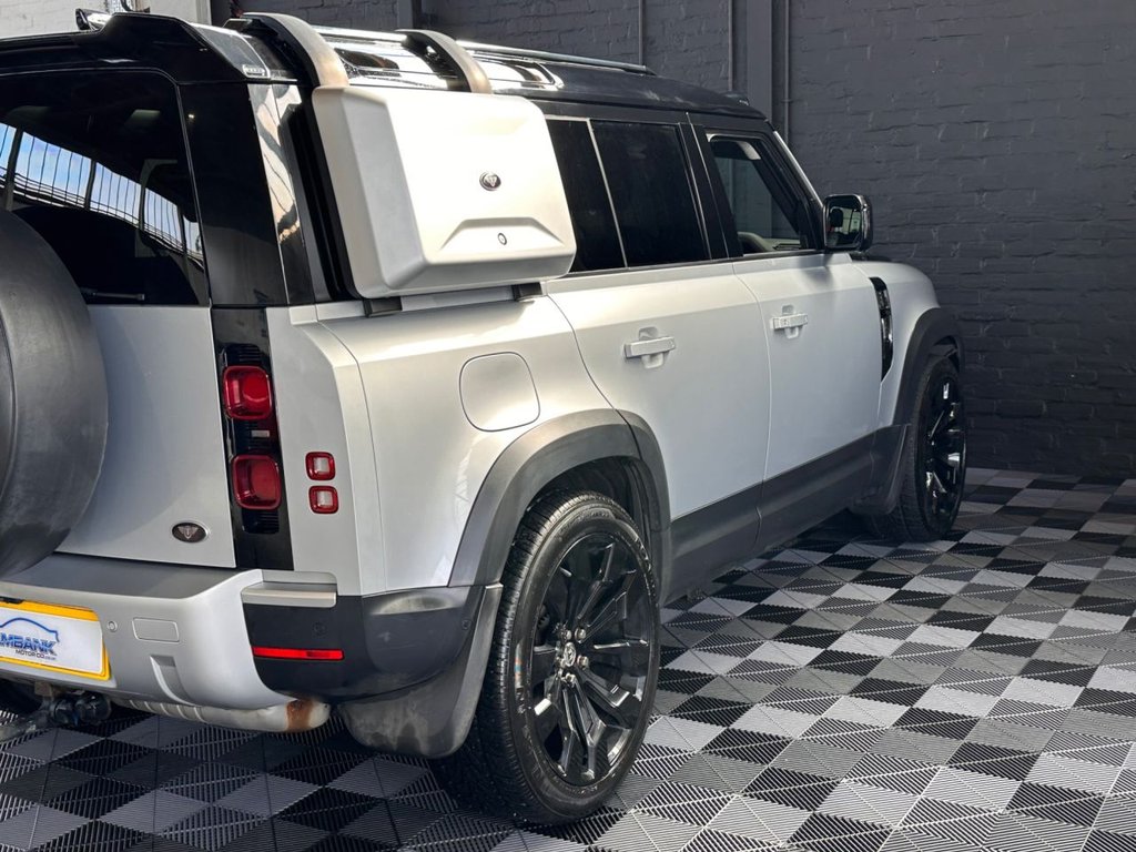 Used Land Rover Defender 2021 for sale - 77806624: Photo 27