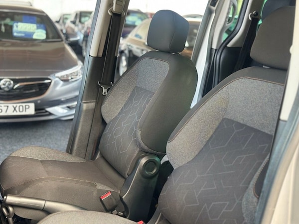 Used Peugeot Partner Tepee 2017 for sale - 75502727: Photo 40