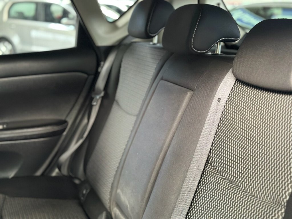 Used Nissan Pulsar 2014 for sale - 76092580: Photo 32