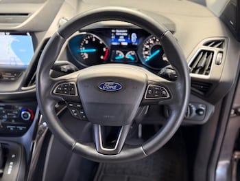 Used Ford Kuga 2019 for sale - 79244821: Photo
