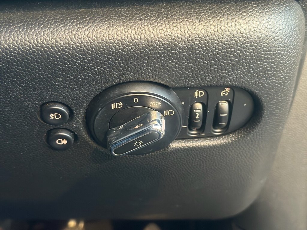 Used MINI Hatch 2017 for sale - 76986078: Photo 27