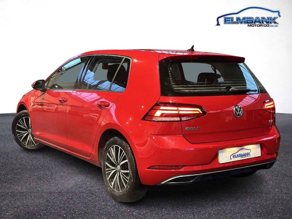 Used Volkswagen Golf 2017 for sale - 76559420: Photo 17