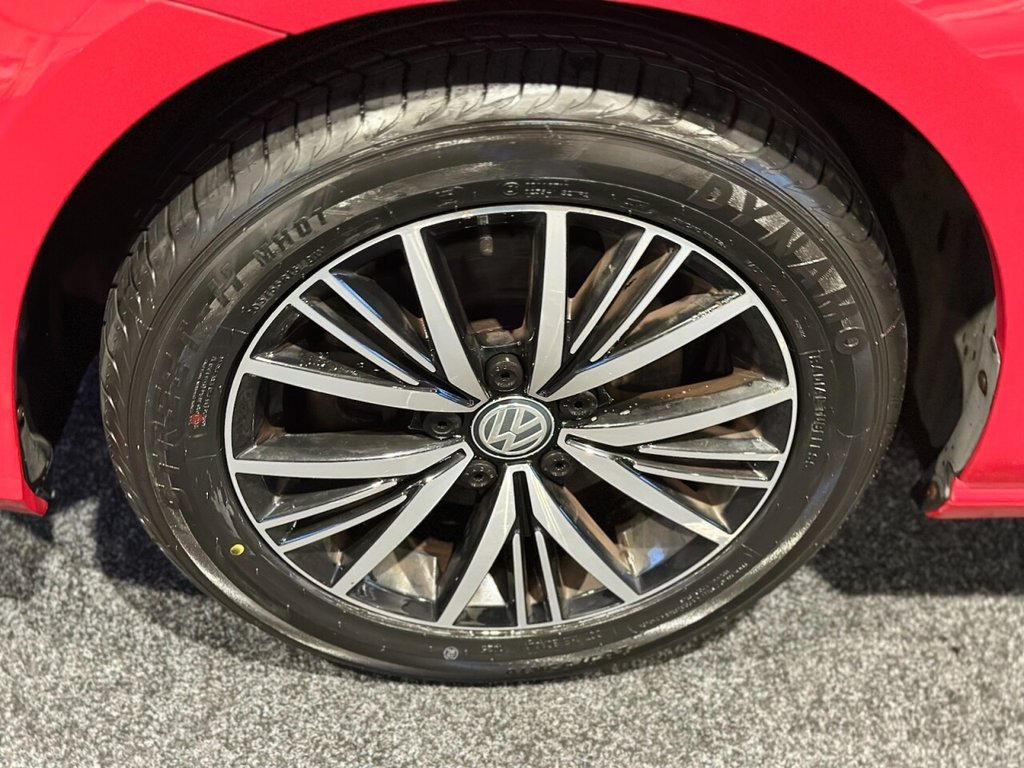 Used Volkswagen Golf 2017 for sale - 76559420: Photo 43