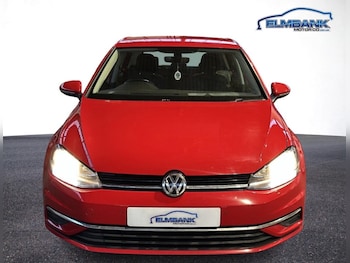 Used Volkswagen Golf 2017 for sale - 76559420: Photo