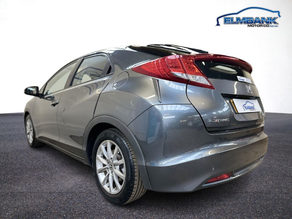 Used Honda Civic 2013 for sale - 76185199: Photo 19
