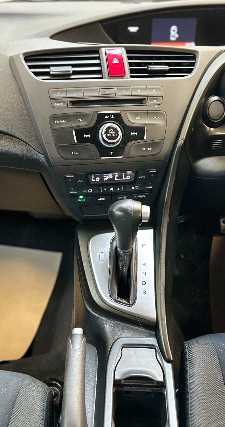 Used Honda Civic 2013 for sale - 76185199: Photo 27