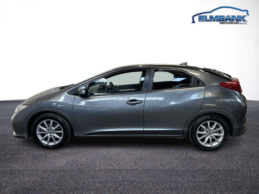 Used Honda Civic 2013 for sale - 76185199: Photo 5