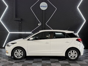 Used Hyundai i20 2016 for sale - 78672733: Photo