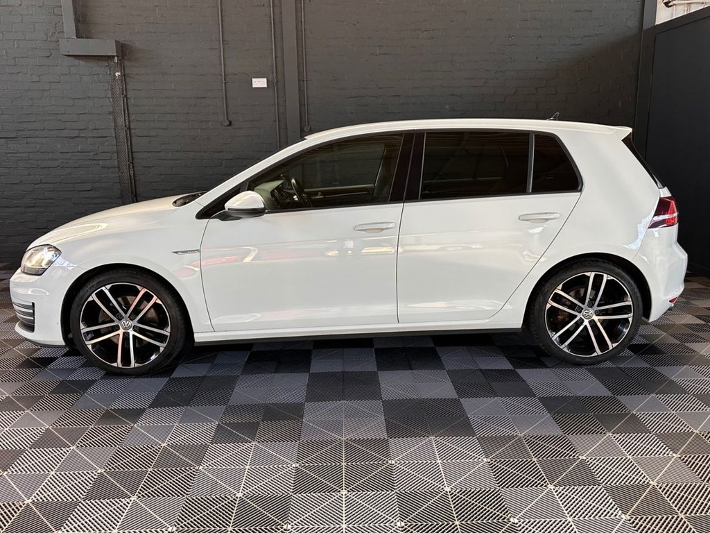 Used Volkswagen Golf 2015 for sale - 77734740: Photo 8