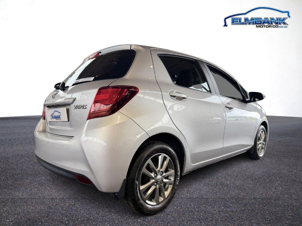 Used Toyota Yaris 2015 for sale - 75801093: Photo 13