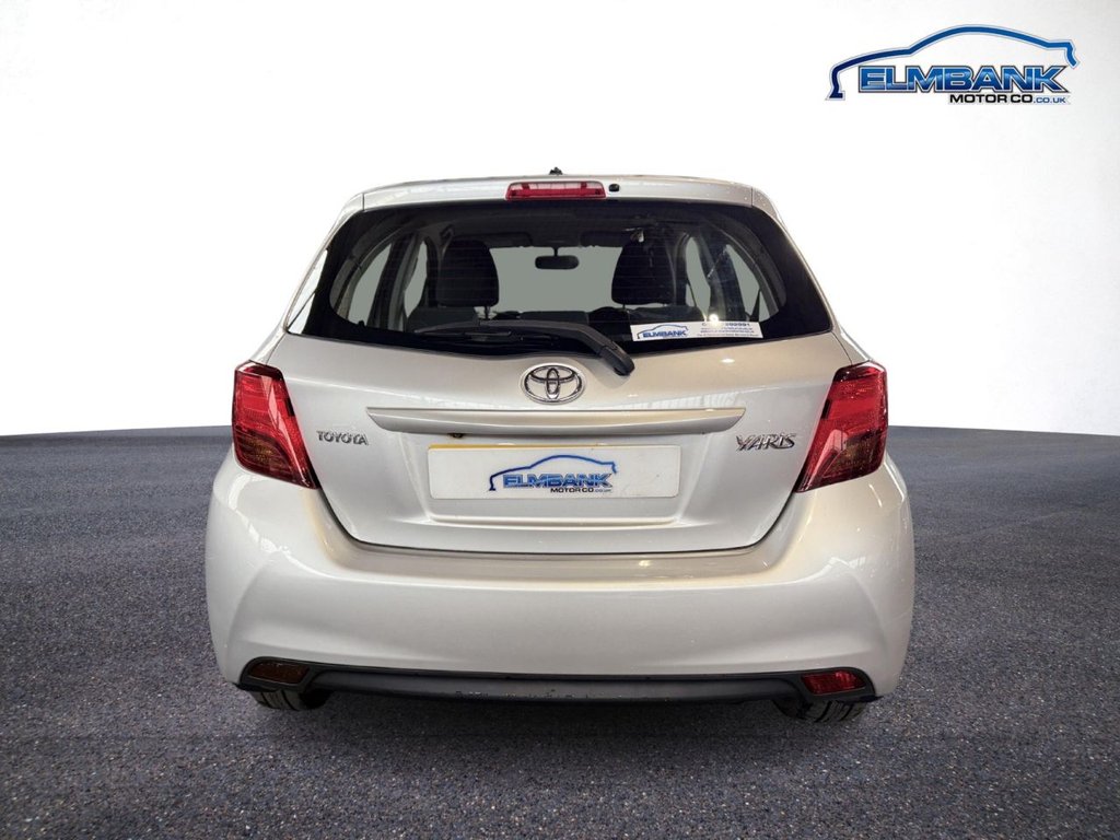 Used Toyota Yaris 2015 for sale - 75801093: Photo 15