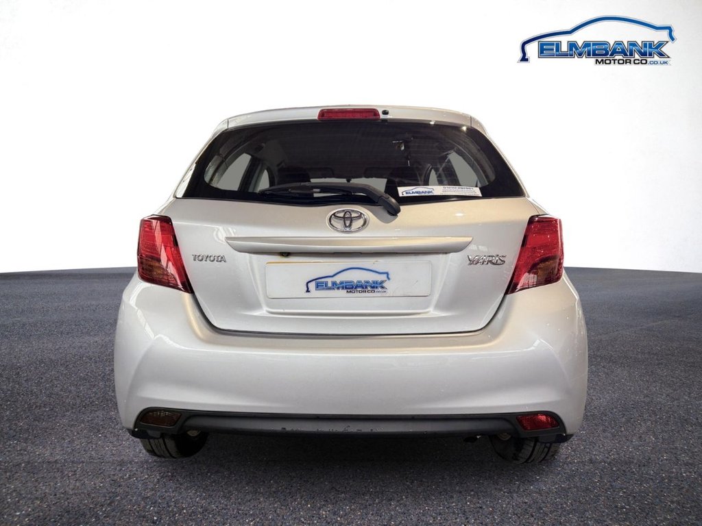 Used Toyota Yaris 2015 for sale - 75801093: Photo 16