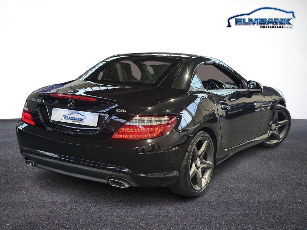 Used Mercedes-Benz SLK 2015 for sale - 76559440: Photo 13