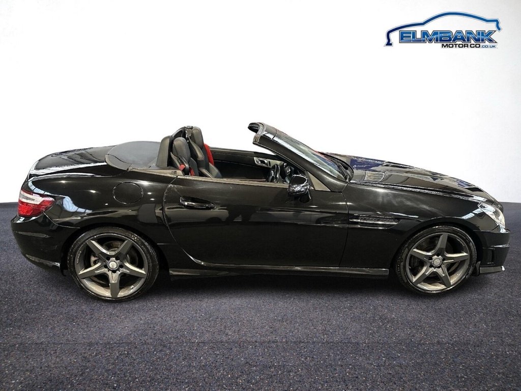 Used Mercedes-Benz SLK 2015 for sale - 76559440: Photo 21