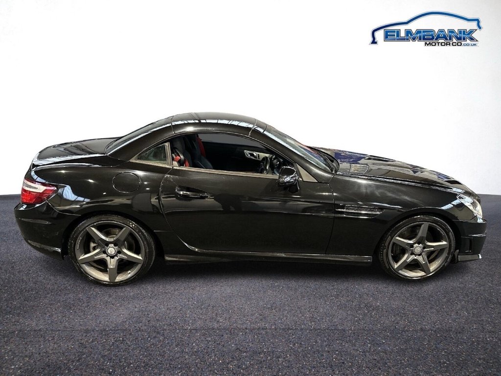 Used Mercedes-Benz SLK 2015 for sale - 76559440: Photo 3