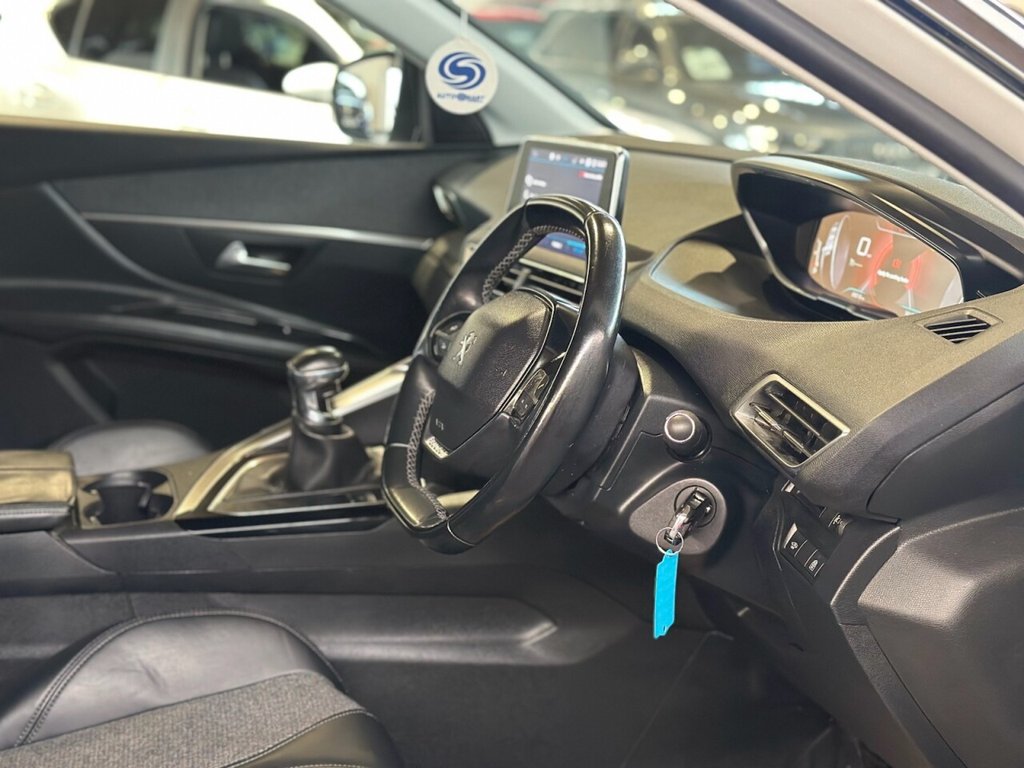 Used Peugeot 3008 2018 for sale - 76559435: Photo 23