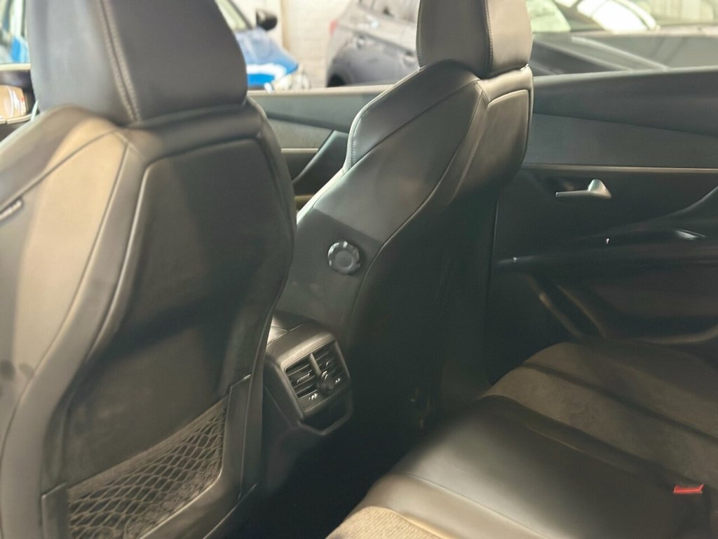 Used Peugeot 3008 2018 for sale - 76559435: Photo 27