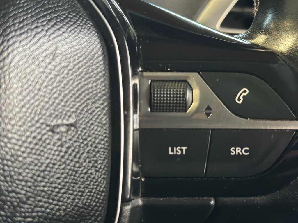 Used Peugeot 3008 2018 for sale - 76559435: Photo 33