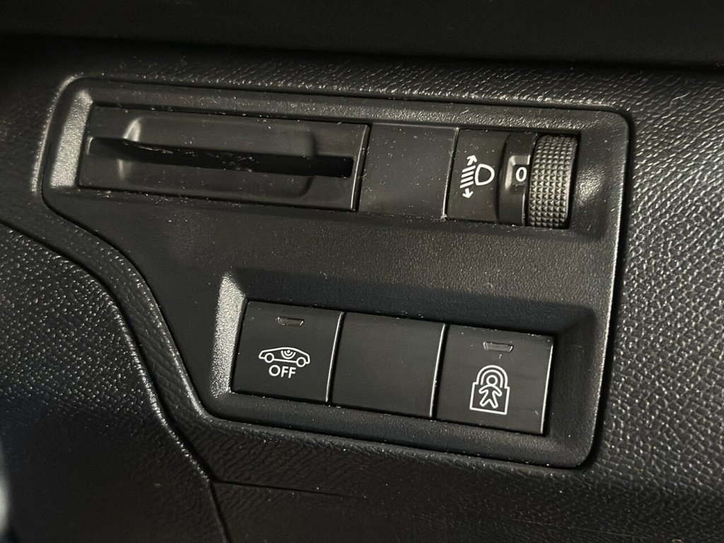 Used Peugeot 3008 2018 for sale - 76559435: Photo 34