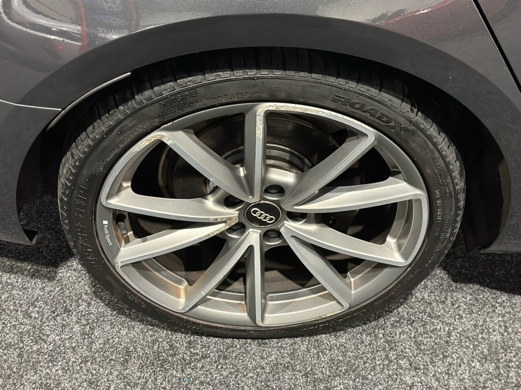 Used Audi A4 Avant 2018 for sale - 76901071: Photo 45