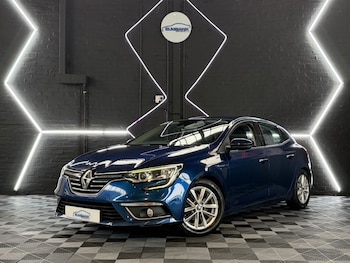 Used Renault Megane 2016 for sale - 78931330: Photo