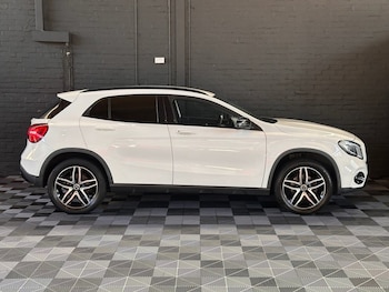 Used Mercedes-Benz GLA 2019 for sale - 77594444: Photo