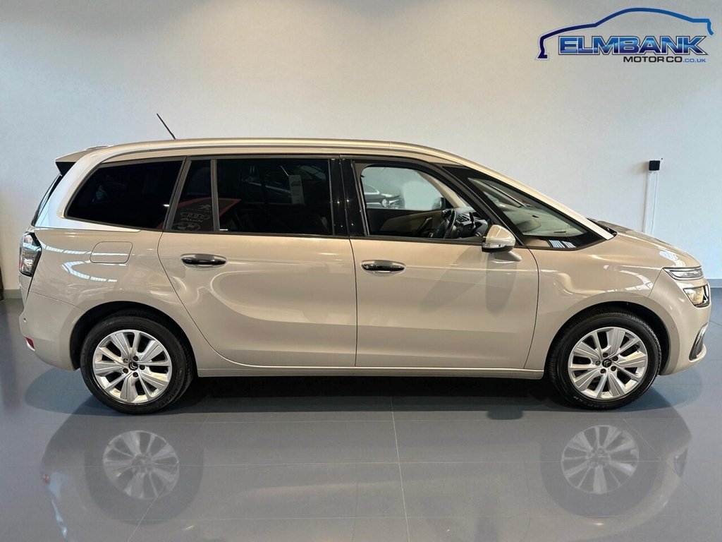 Used Citroen C4 Grand Picasso 2017 for sale - 77080590: Photo 3