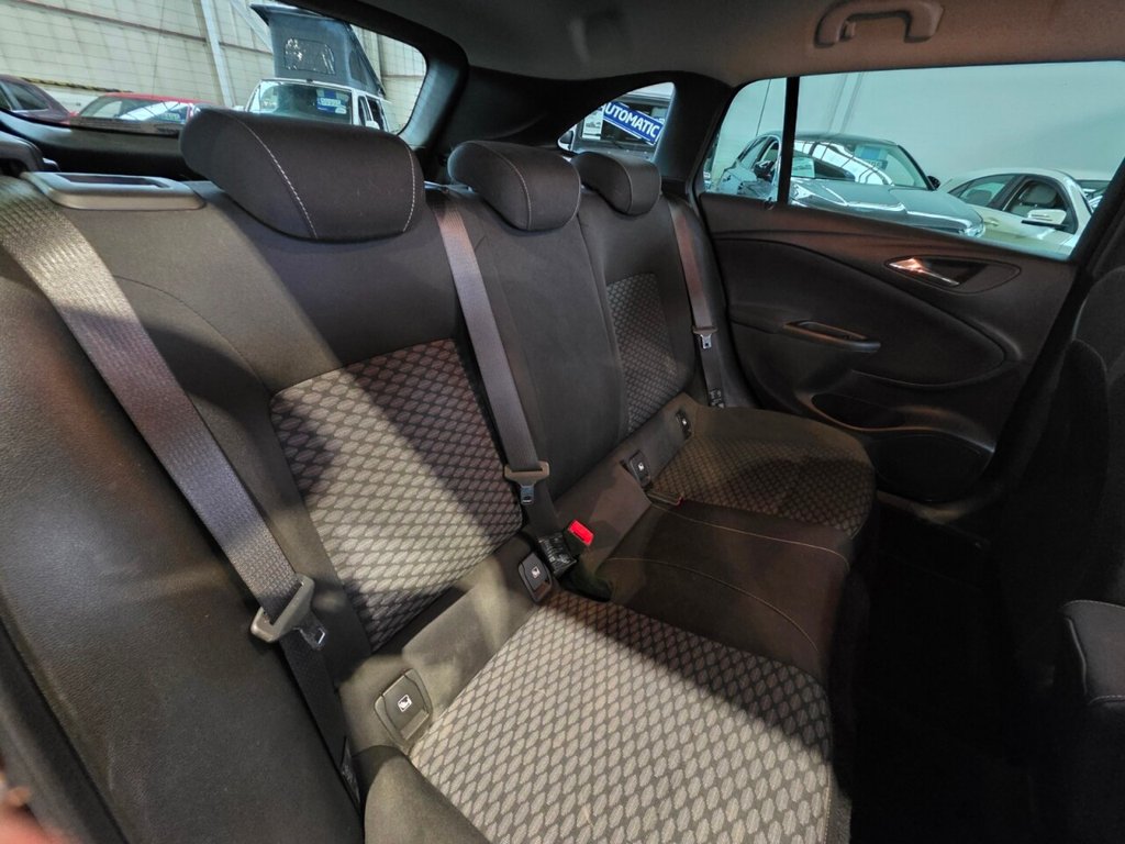 Used Vauxhall Astra 2018 for sale - 76132614: Photo 12