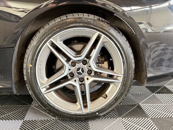 Used Mercedes-Benz C Class 2018 for sale - 78583362: Photo