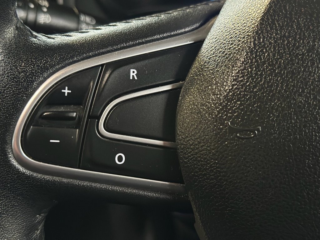 Used Renault Megane 2017 for sale - 76962004: Photo 29