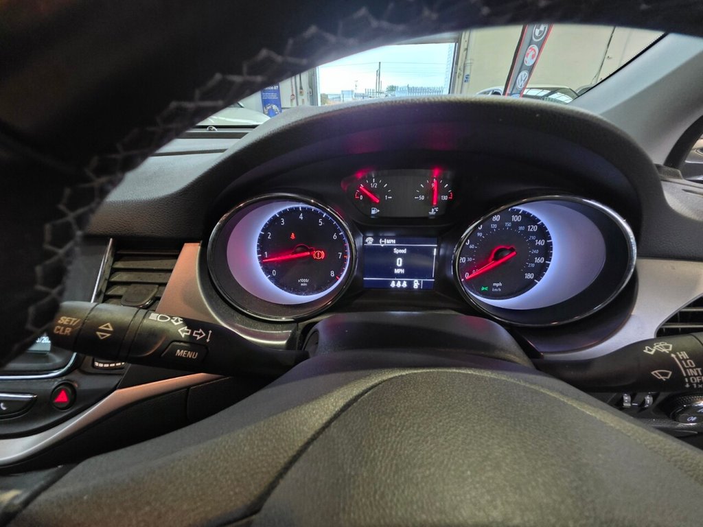 Used Vauxhall Astra 2018 for sale - 77007288: Photo 23