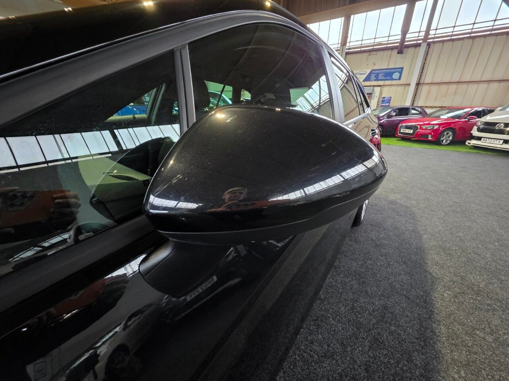 Used Vauxhall Astra 2018 for sale - 77007288: Photo 39