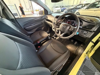 Used Vauxhall Viva 2016 for sale - 78444378: Photo