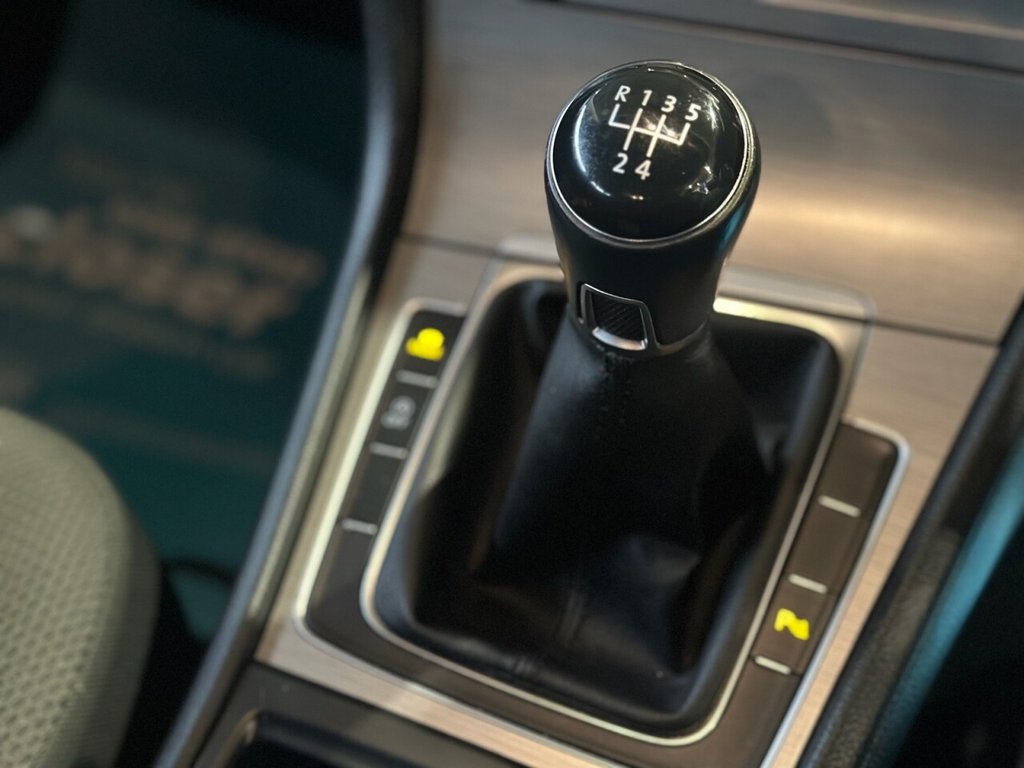 Used Volkswagen Golf 2014 for sale - 77161932: Photo 29